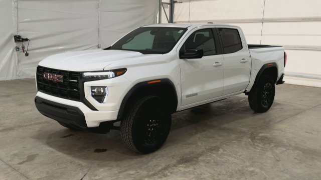New 2026 GMC Canyon Elevation RWD image 4