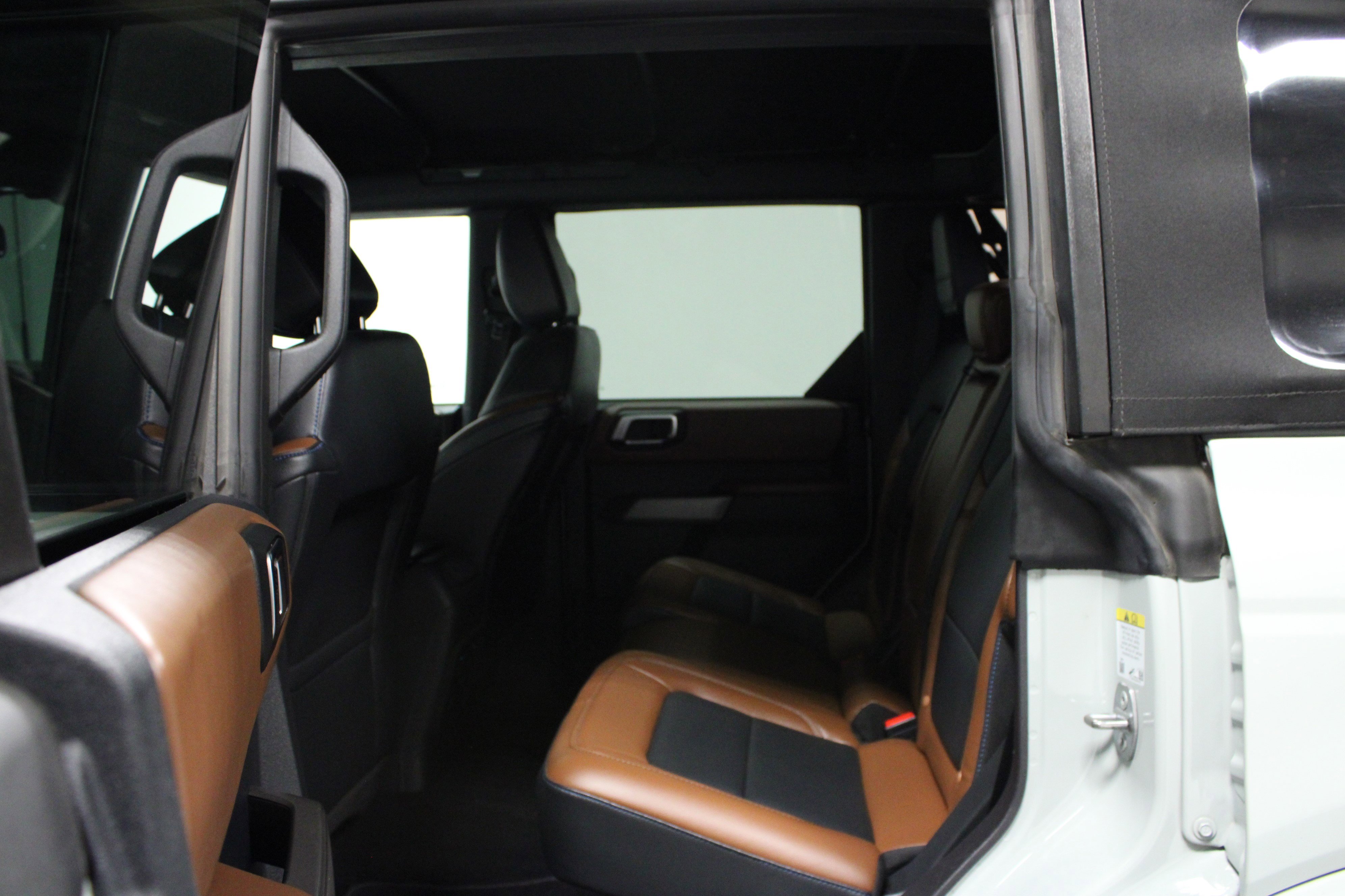 Used 2022 Ford Bronco Outer Banks image 13