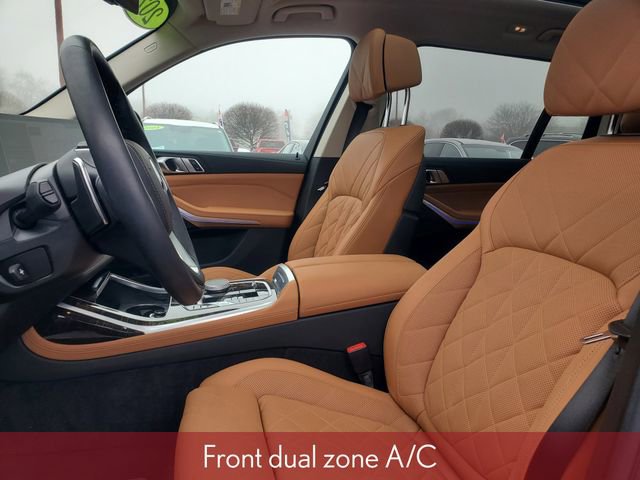Used 2024 BMW X7 xDrive40i w/ Climate Comfort Package image 18