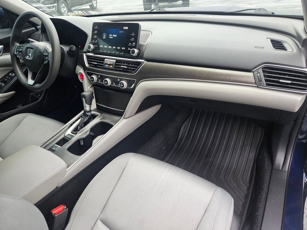 Used 2019 Honda Accord LX image 34
