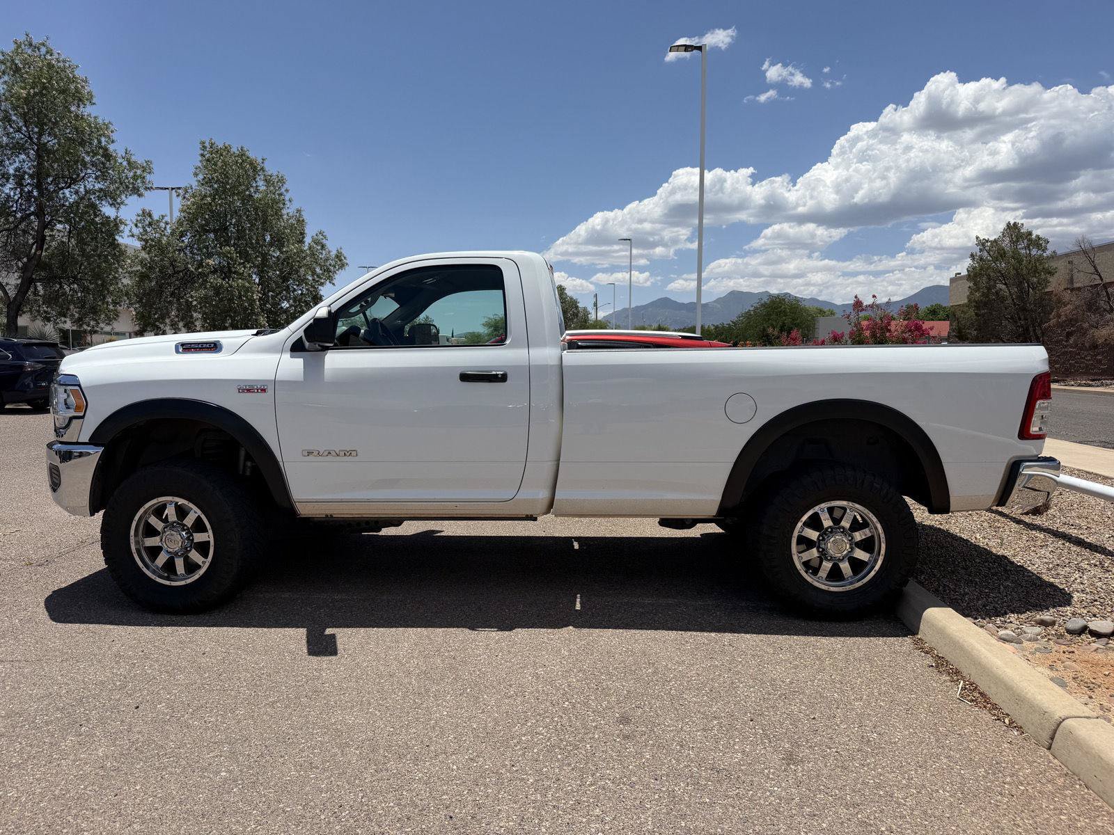 Used 2020 RAM 2500 Tradesman AWD/4WD image 3
