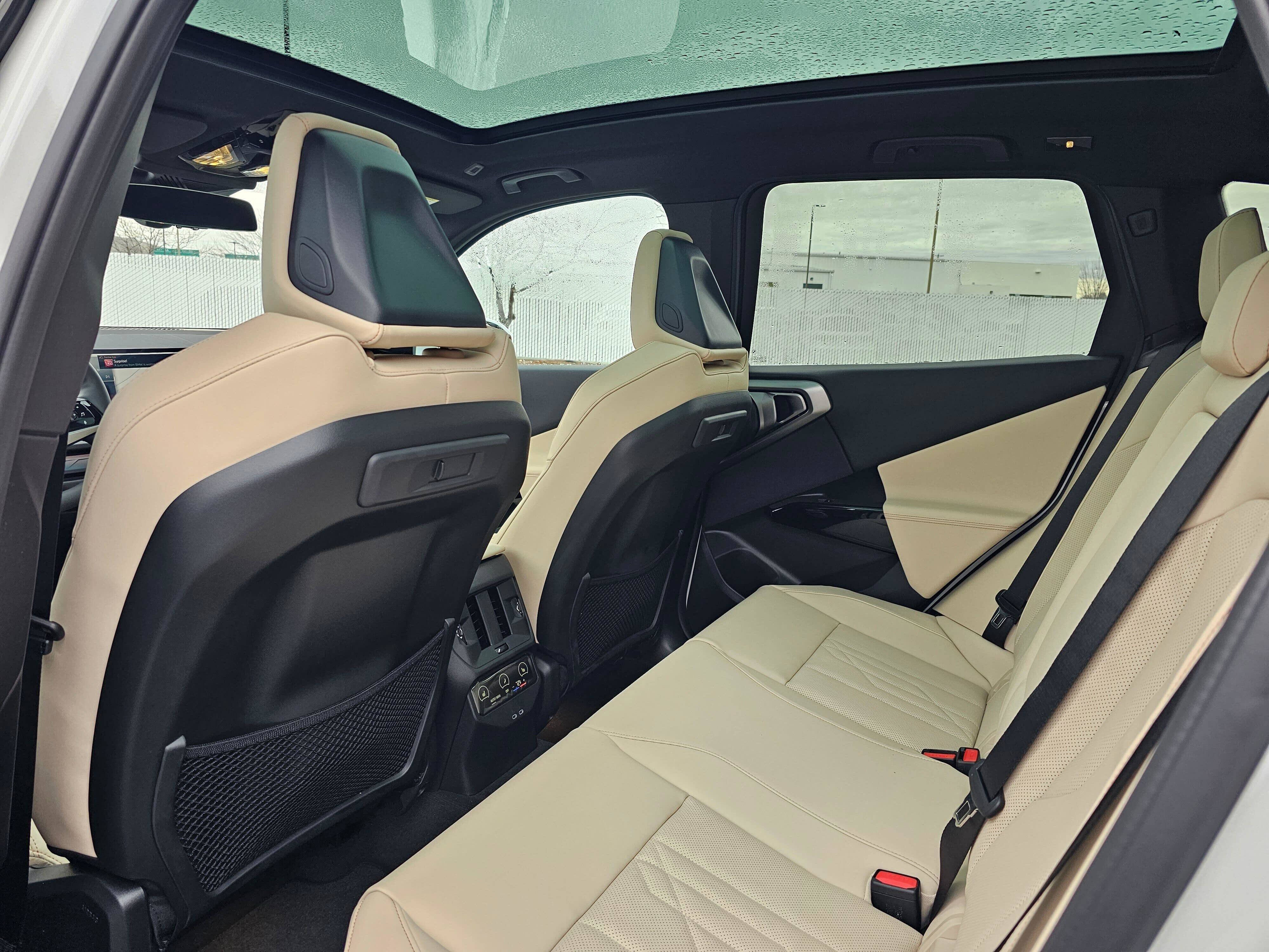 New 2026 BMW X3 xDrive30 w/ Premium Package image 12