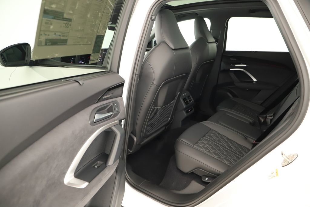 New 2025 Audi SQ5 Premium Plus image 26