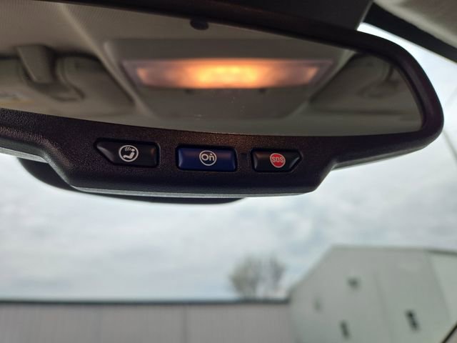 Used 2018 Buick Encore Preferred image 18