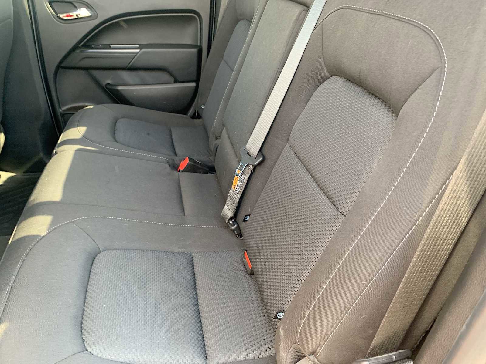 Used 2022 Chevrolet Colorado LT w/ LT Convenience Package AWD/4WD image 21