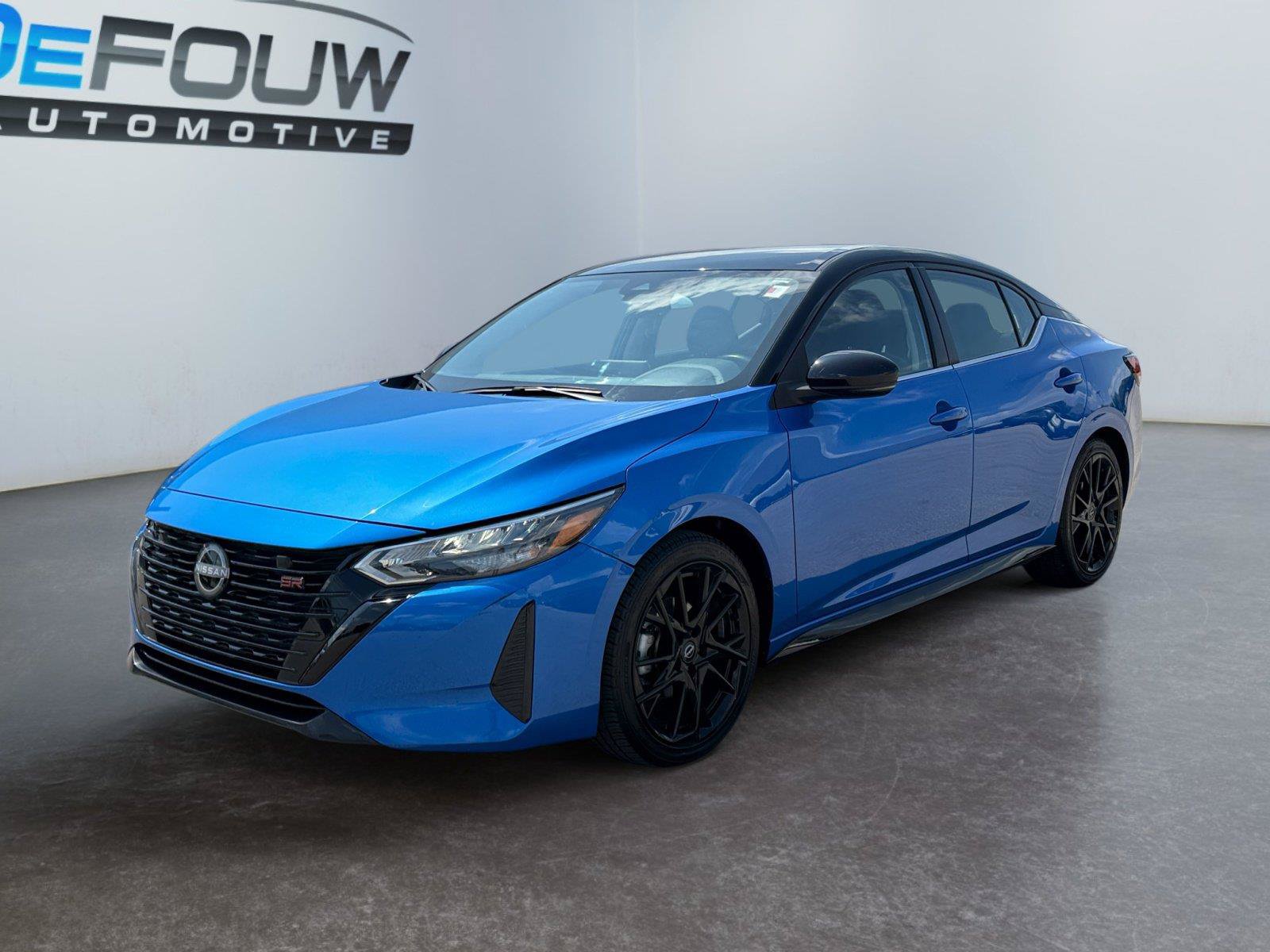Used 2025 Nissan Sentra SR w/ Midnight Edition FWD image 7