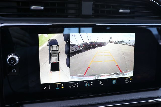 Used 2023 GMC Sierra 1500 AT4 w/ Technology Package image 26