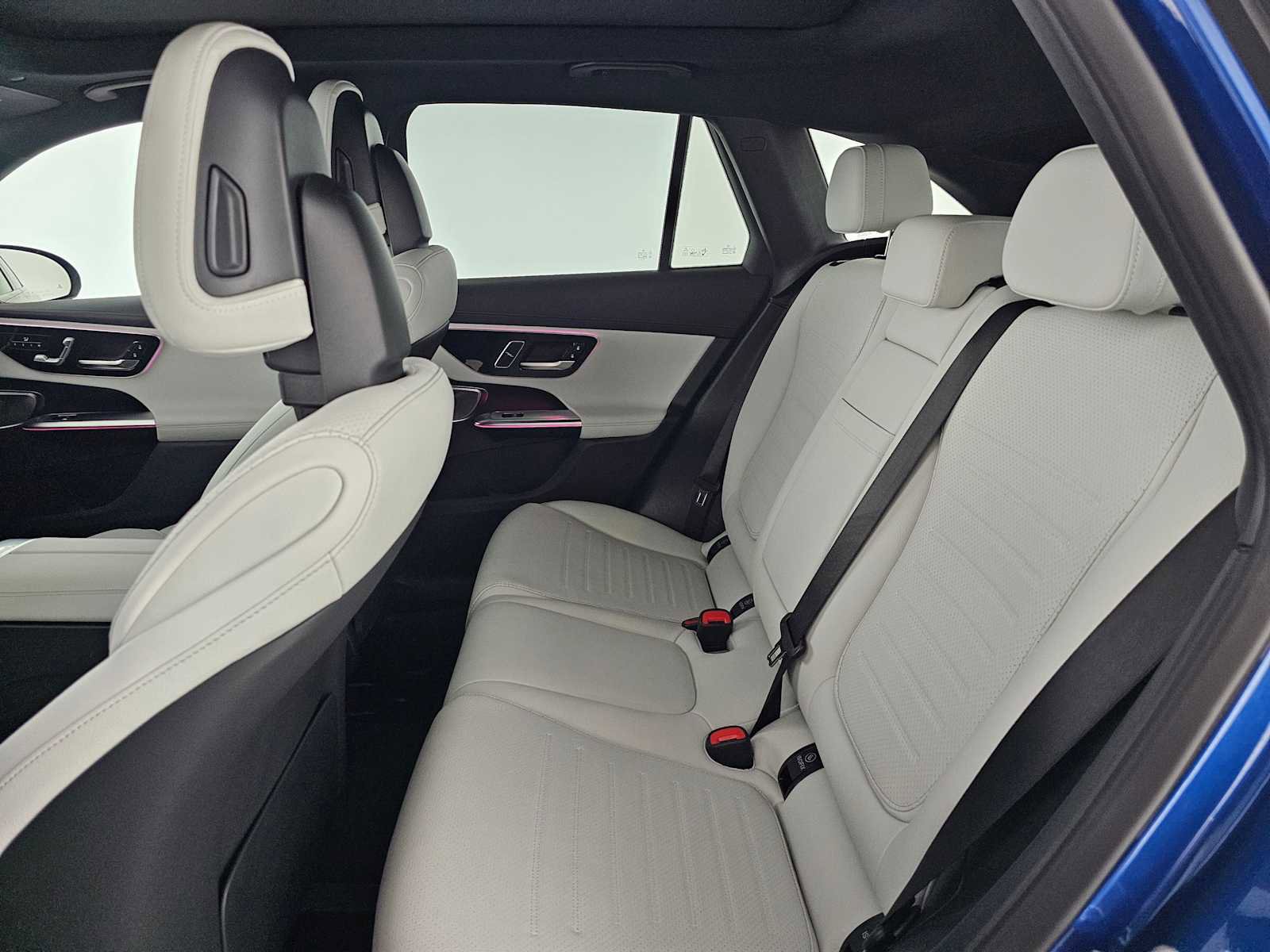 Used 2026 Mercedes-Benz GLC 300 4MATIC image 16