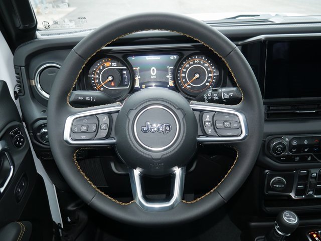 Used 2024 Jeep Wrangler Sahara w/ Technology Group image 18