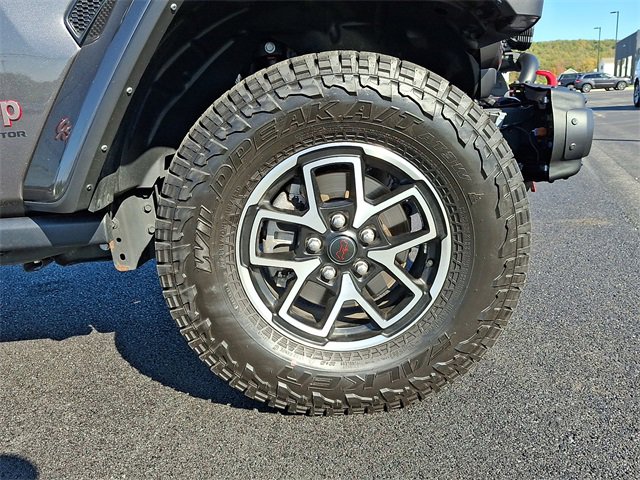 Used 2024 Jeep Gladiator Rubicon image 9