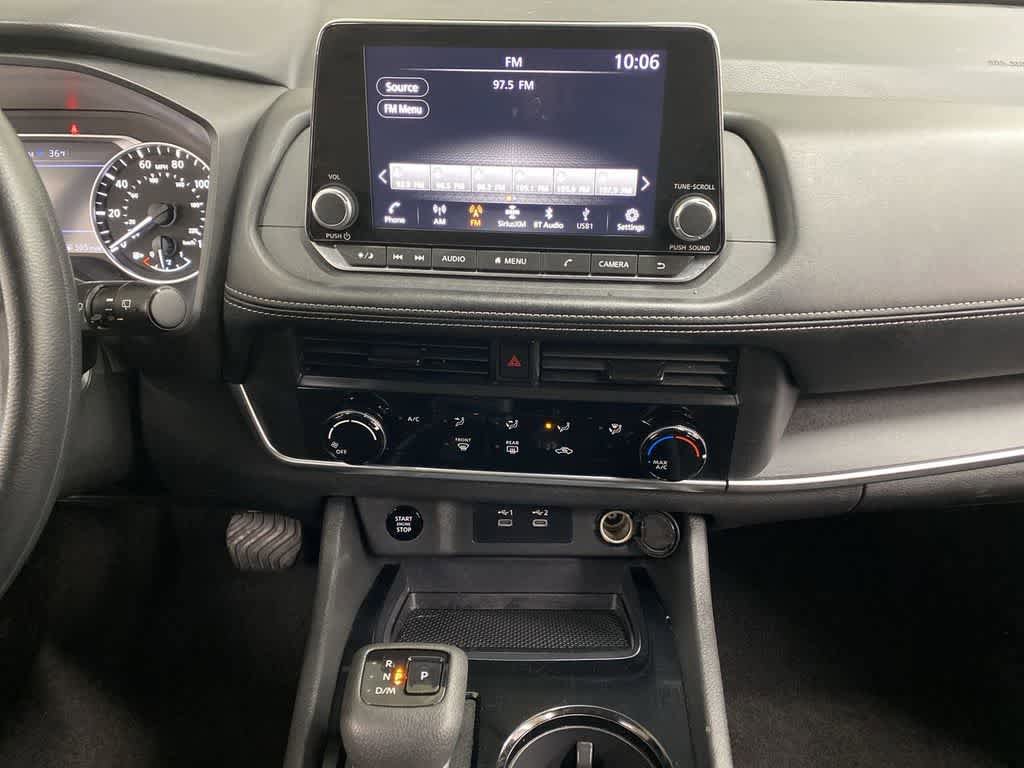 Used 2024 Nissan Rogue S AWD/4WD image 24