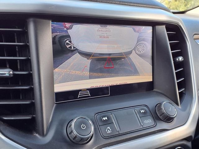 Used 2021 GMC Acadia SLE w/ Driver Convenience Package image 9