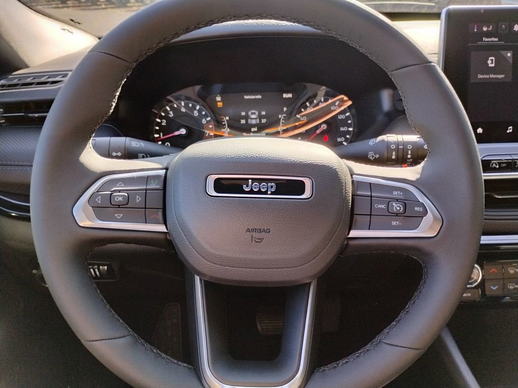 New 2026 Jeep Compass Latitude image 36