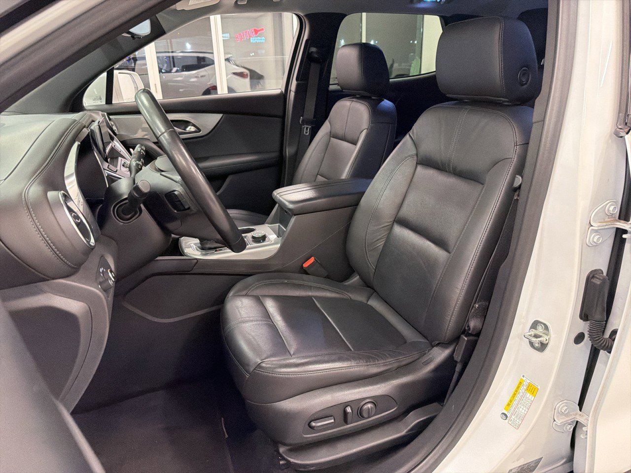 Used 2020 Chevrolet Blazer LT w/ Sound & Technology Package image 32