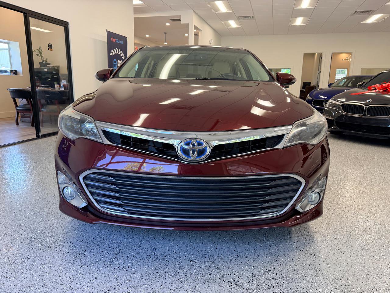 Used 2015 Toyota Avalon Limited FWD image 12