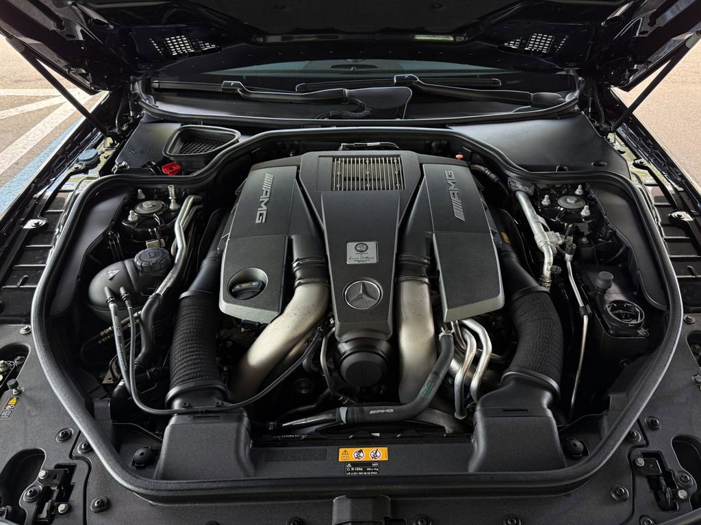 Used 2014 Mercedes-Benz SL 63 AMG image 9