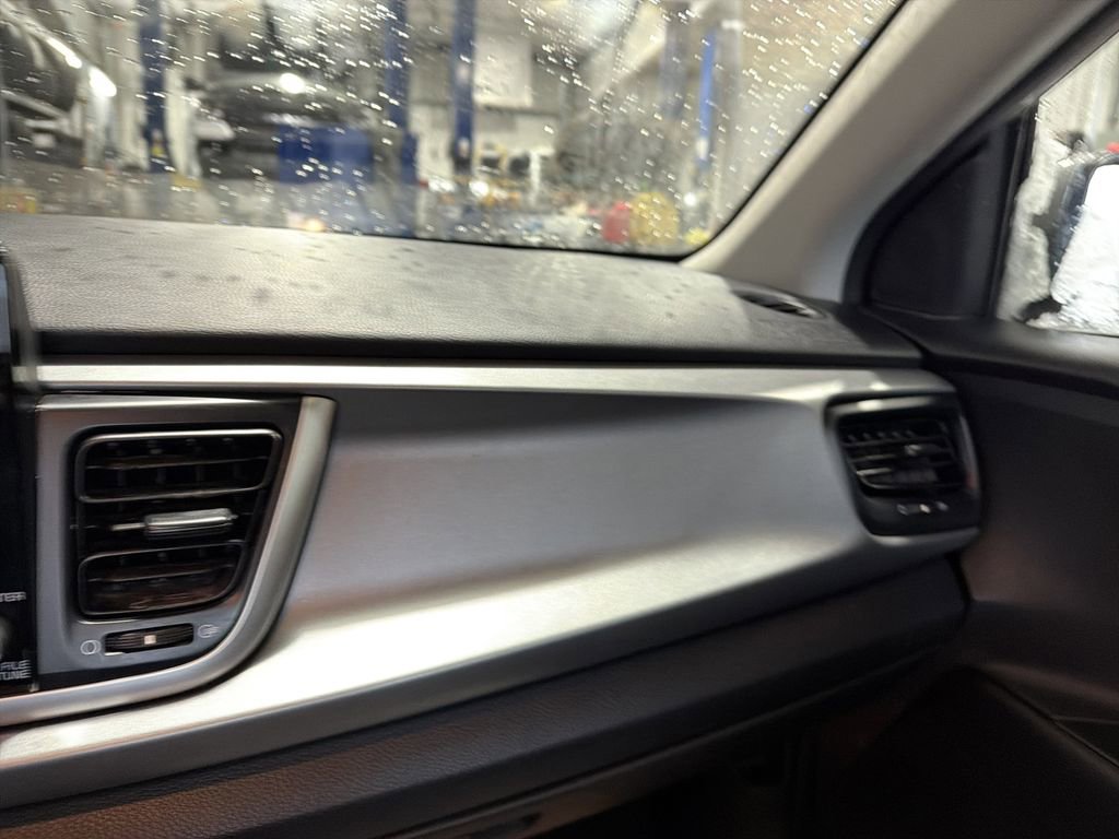 Used 2021 Kia Rio S image 22