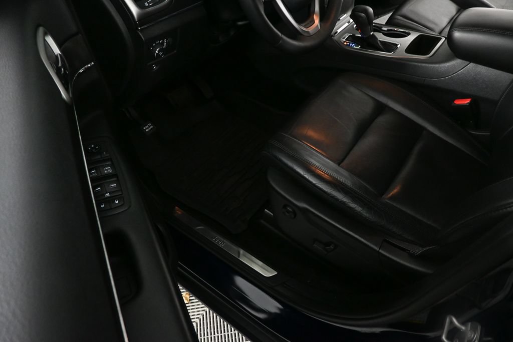 Used 2018 Jeep Grand Cherokee Limited RWD image 7