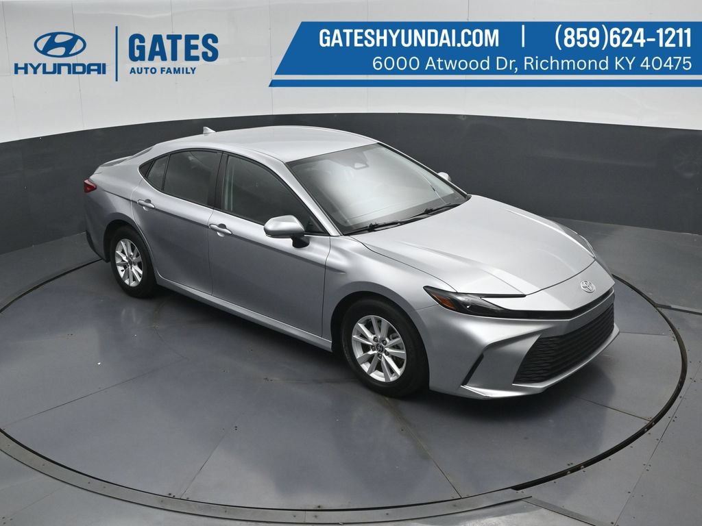 Used 2025 Toyota Camry LE FWD image 47