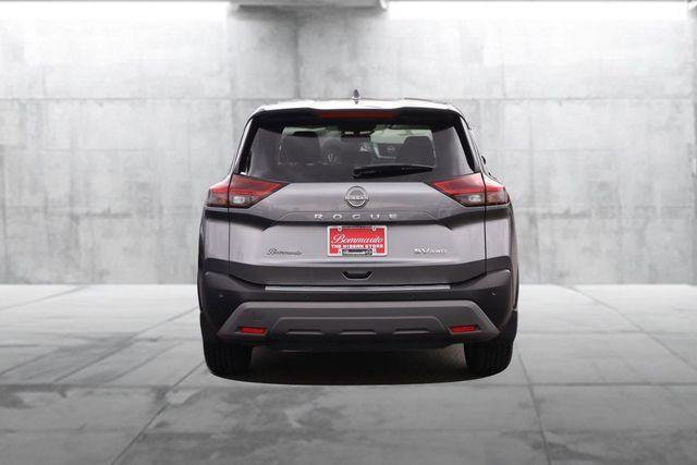 Used 2023 Nissan Rogue SV image 6