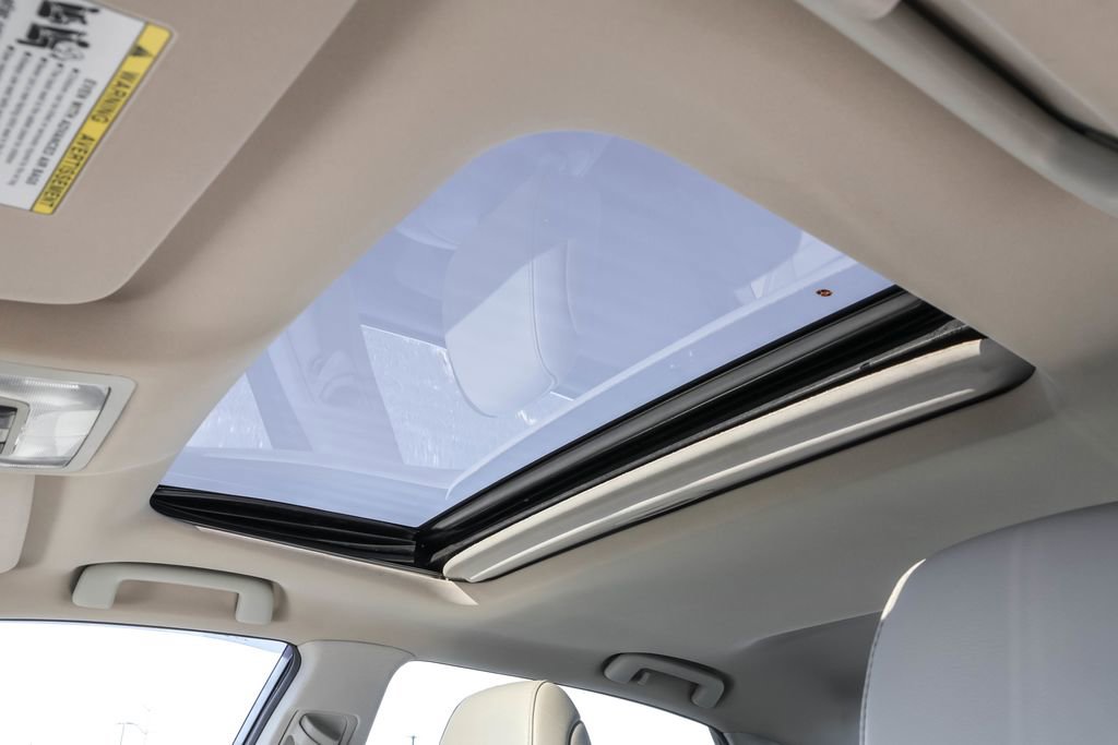 Used 2014 Toyota Avalon Limited image 6