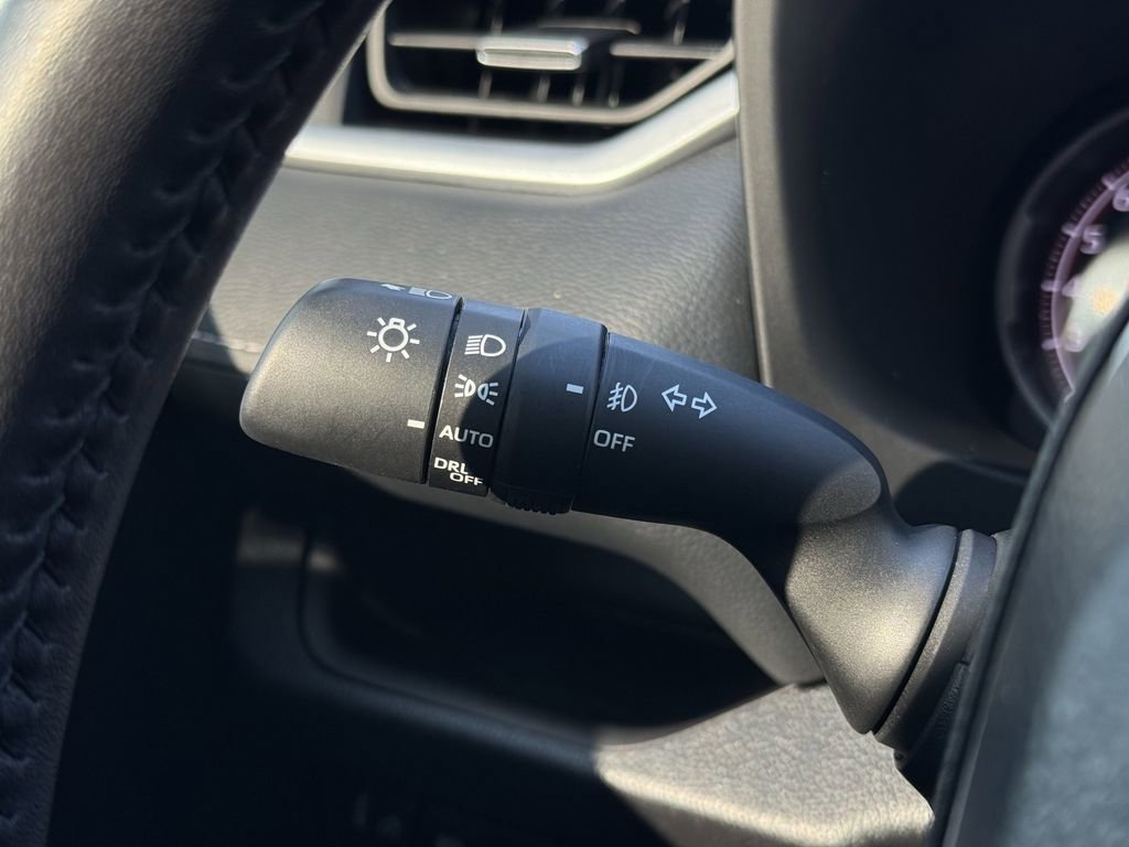 Used 2024 Toyota RAV4 XLE Premium image 13