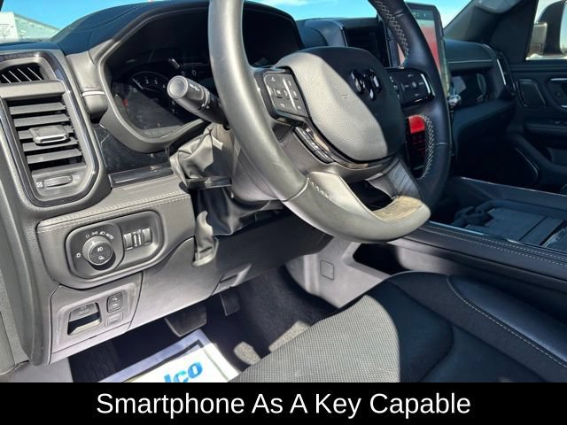 Used 2025 RAM 1500 Limited AWD/4WD image 14