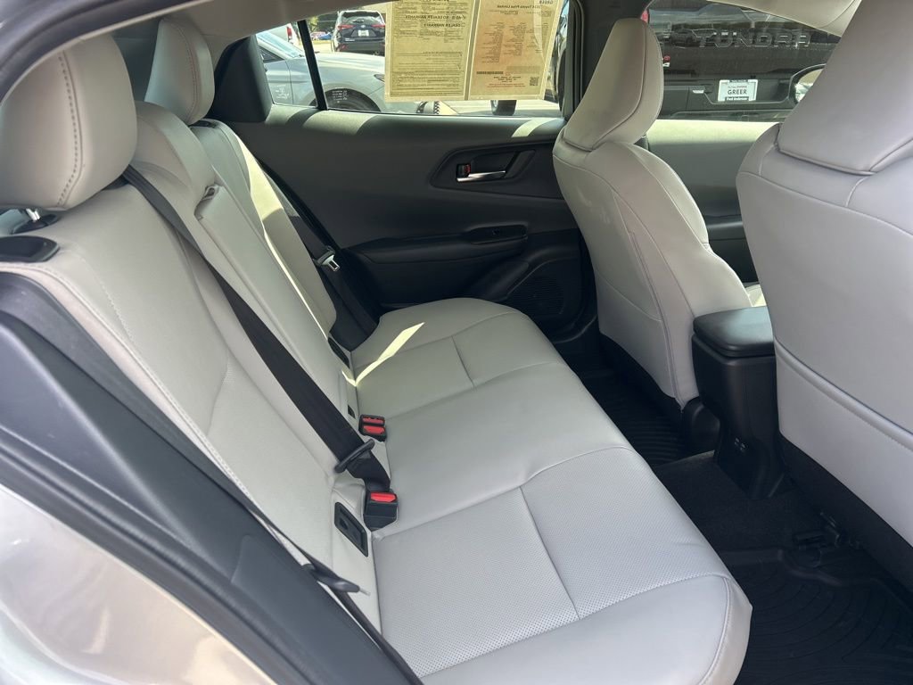 Used 2024 Toyota Prius XLE image 18
