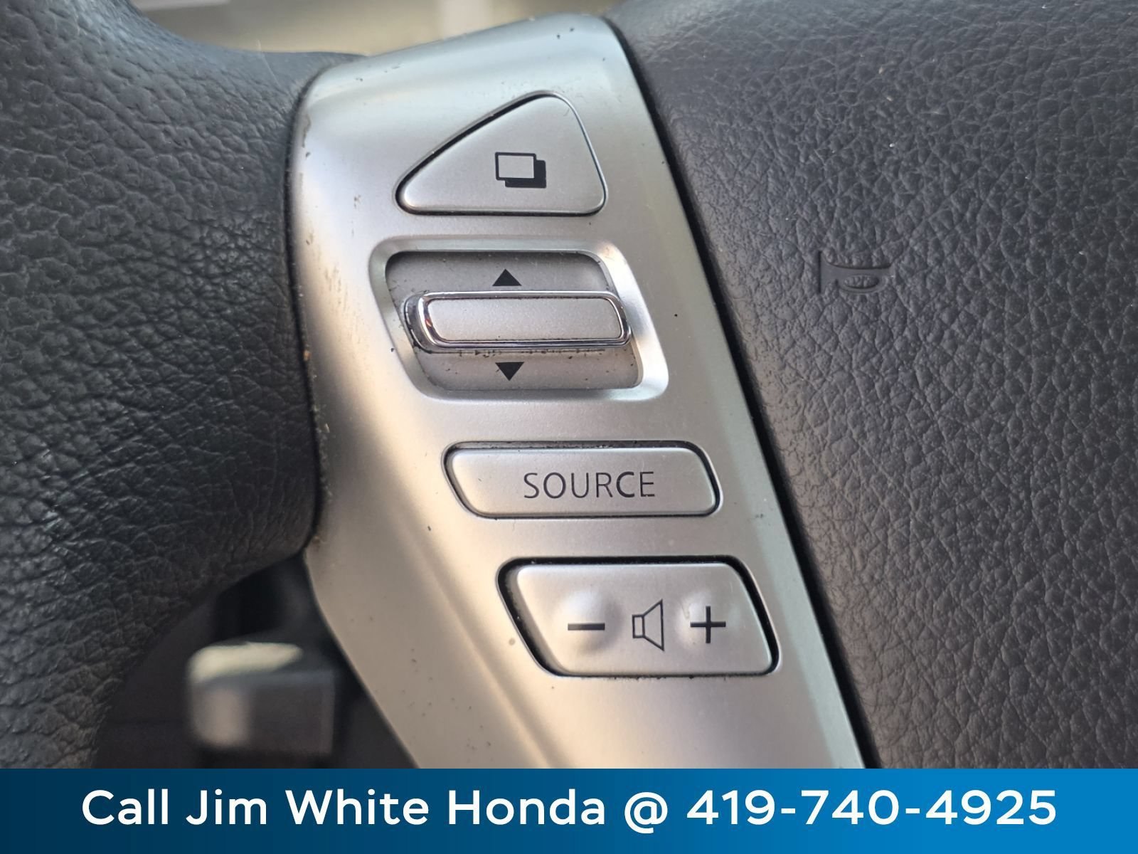 Used 2014 Nissan Sentra SR FWD image 29