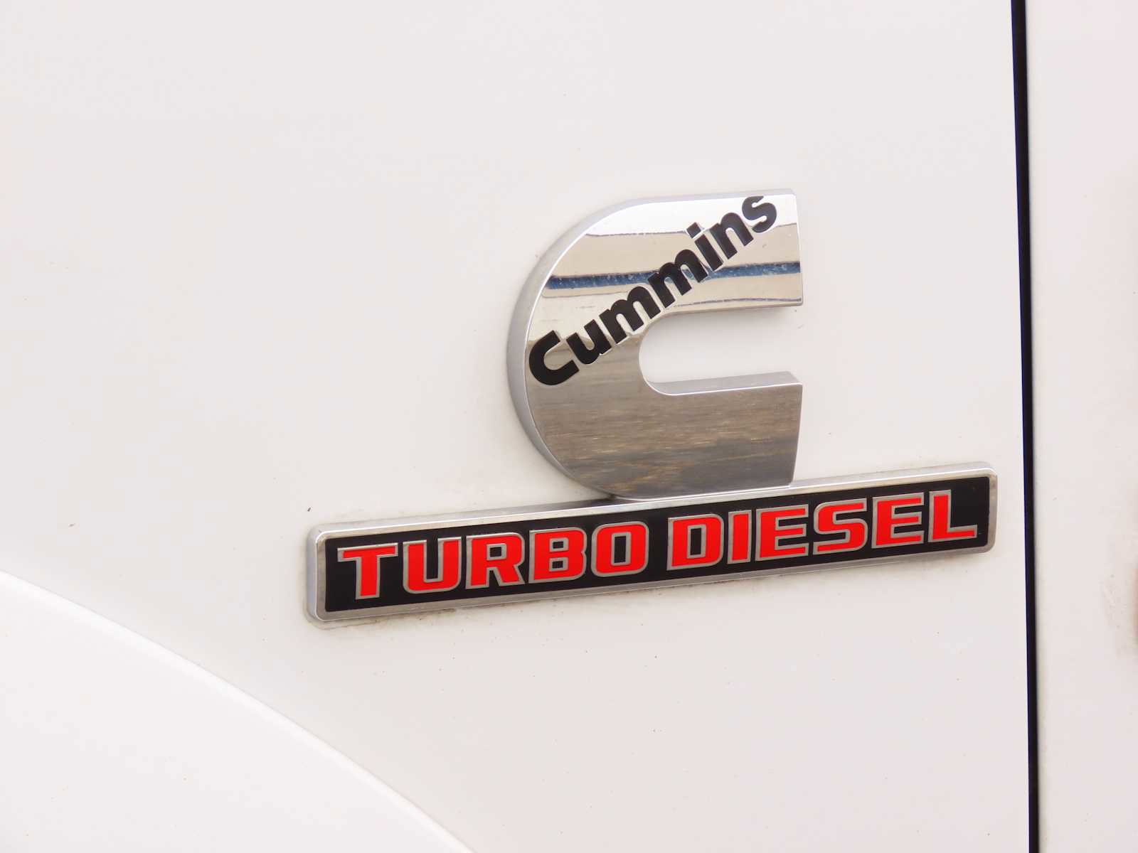 Used 2015 RAM 3500 Laramie w/ Convenience Group image 12