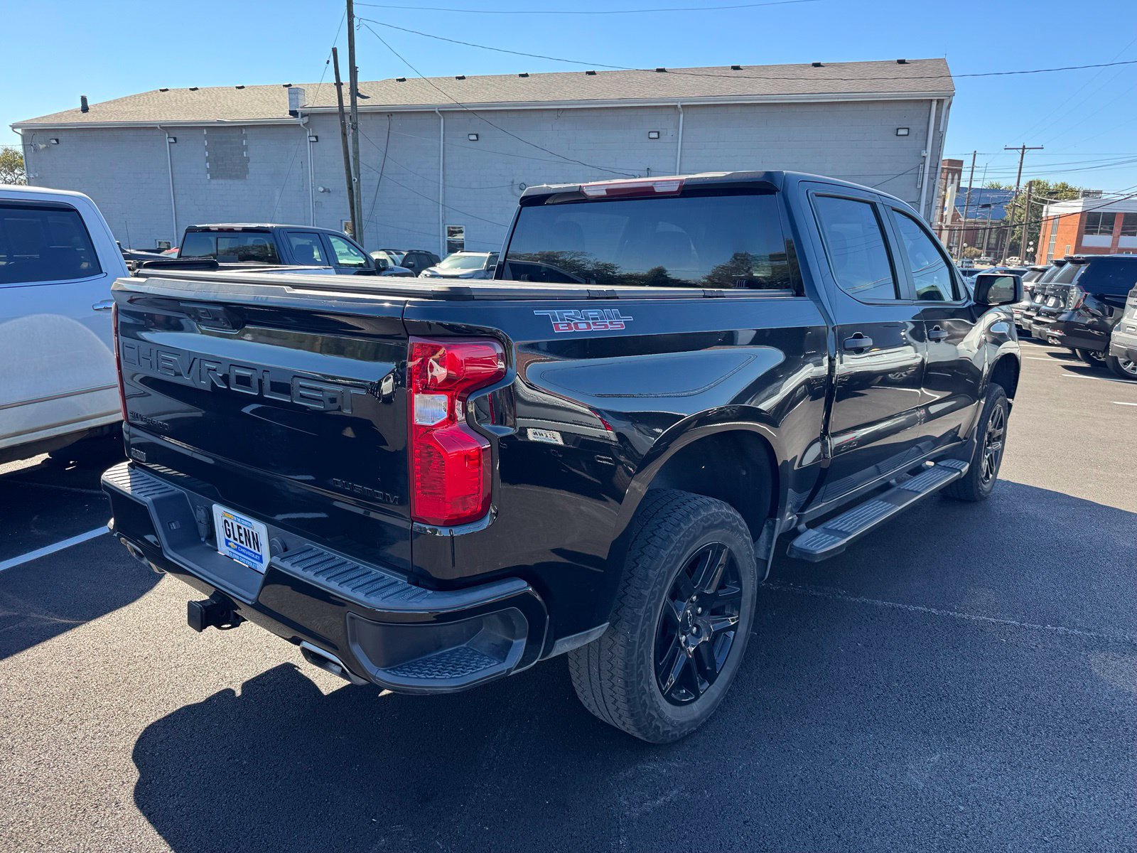 Used 2024 Chevrolet Silverado 1500 Custom Trail Boss w/ LPO, Dark Essentials Package AWD/4WD image 6