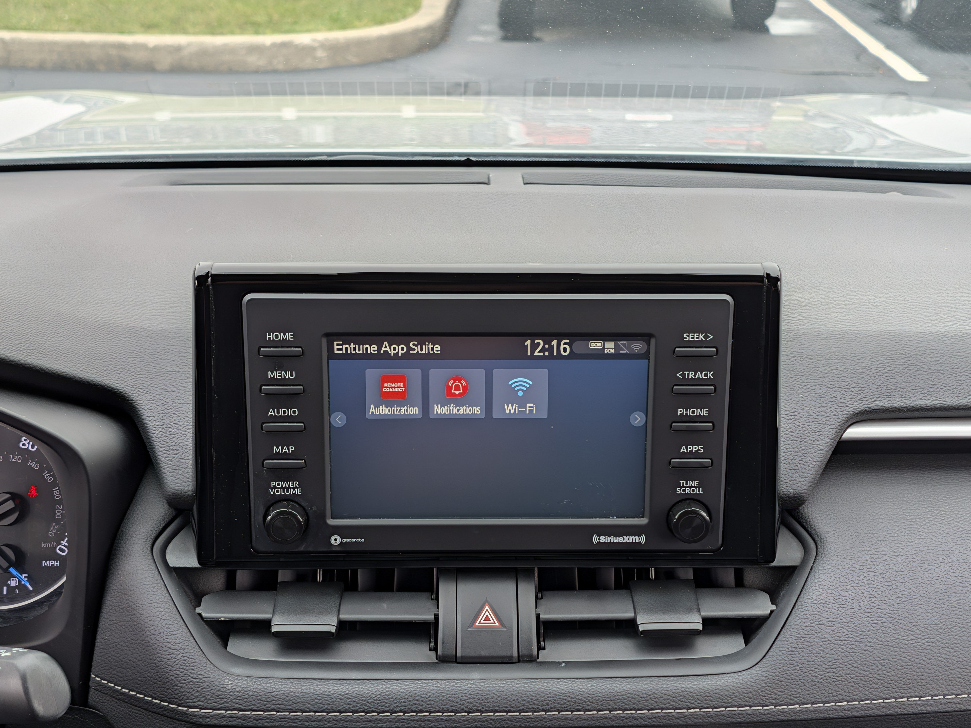 Used 2020 Toyota RAV4 LE w/ All Weather Liner Package AWD/4WD image 27