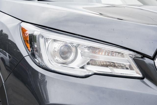 Used 2022 Subaru Ascent Limited image 15