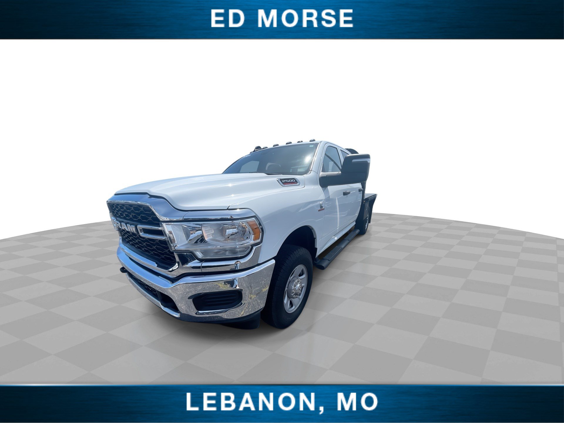 Used 2024 RAM 2500 Tradesman w/ Chrome Appearance Group AWD/4WD image 4