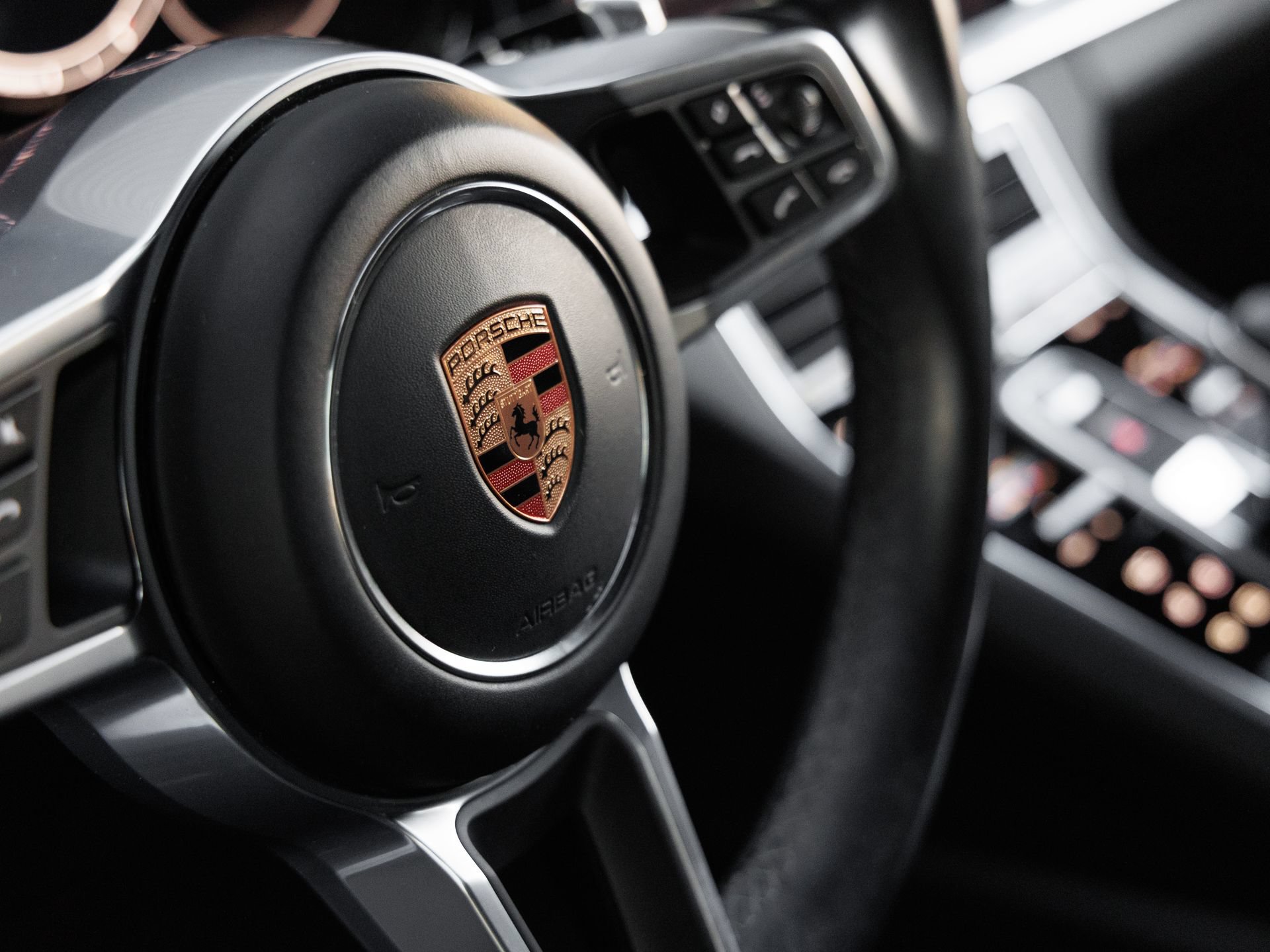 Certified 2018 Porsche Panamera 4S AWD/4WD image 18