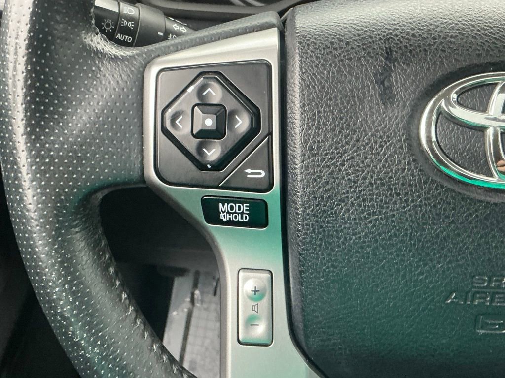 Used 2016 Toyota 4Runner Limited image 37