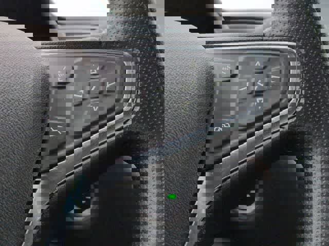 Used 2023 Chevrolet Malibu LS image 24