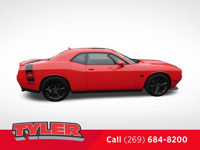 Used 2020 Dodge Challenger R/T w/ Performance Handling Group image 9