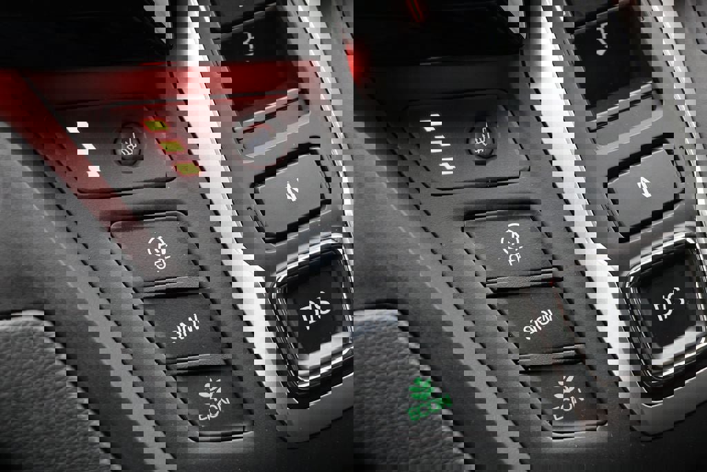 Used 2025 Honda Odyssey Sport-L image 24