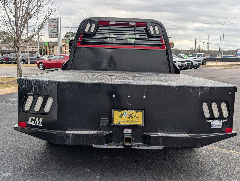 Used 2024 Chevrolet Silverado 3500 LT image 5