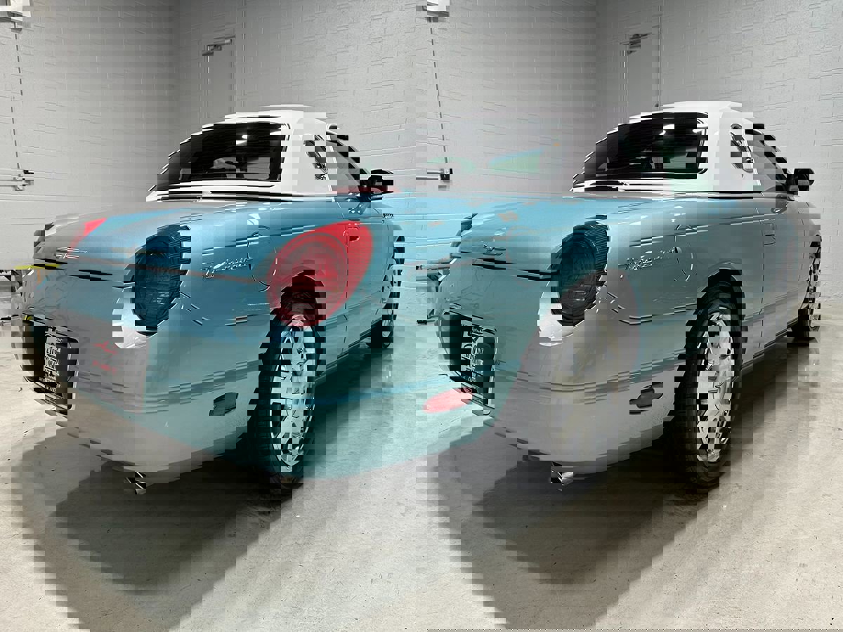 Used 2002 Ford Thunderbird image 9