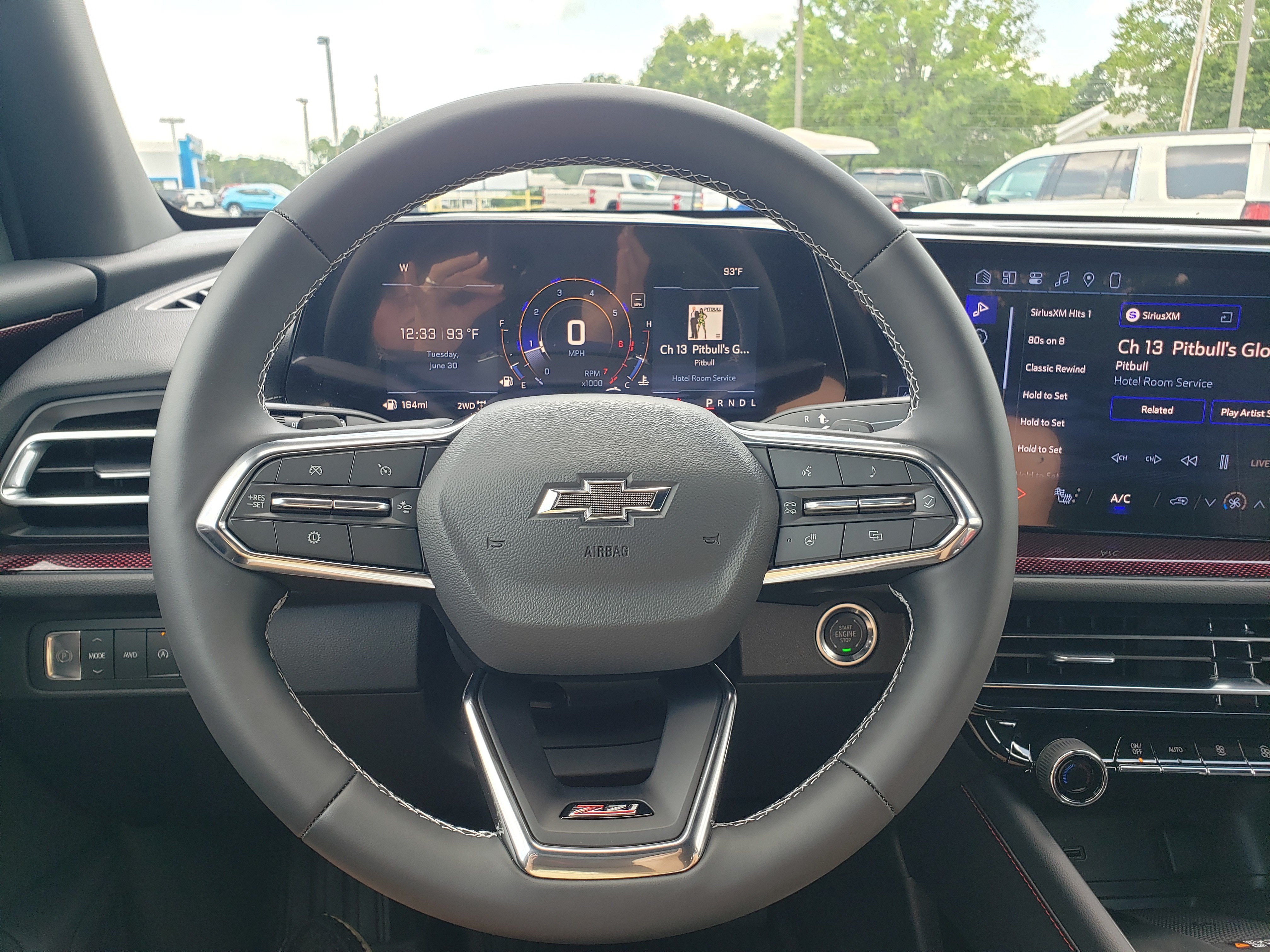 New 2026 Chevrolet Traverse Z71 w/ Driver Confidence Package AWD/4WD image 18