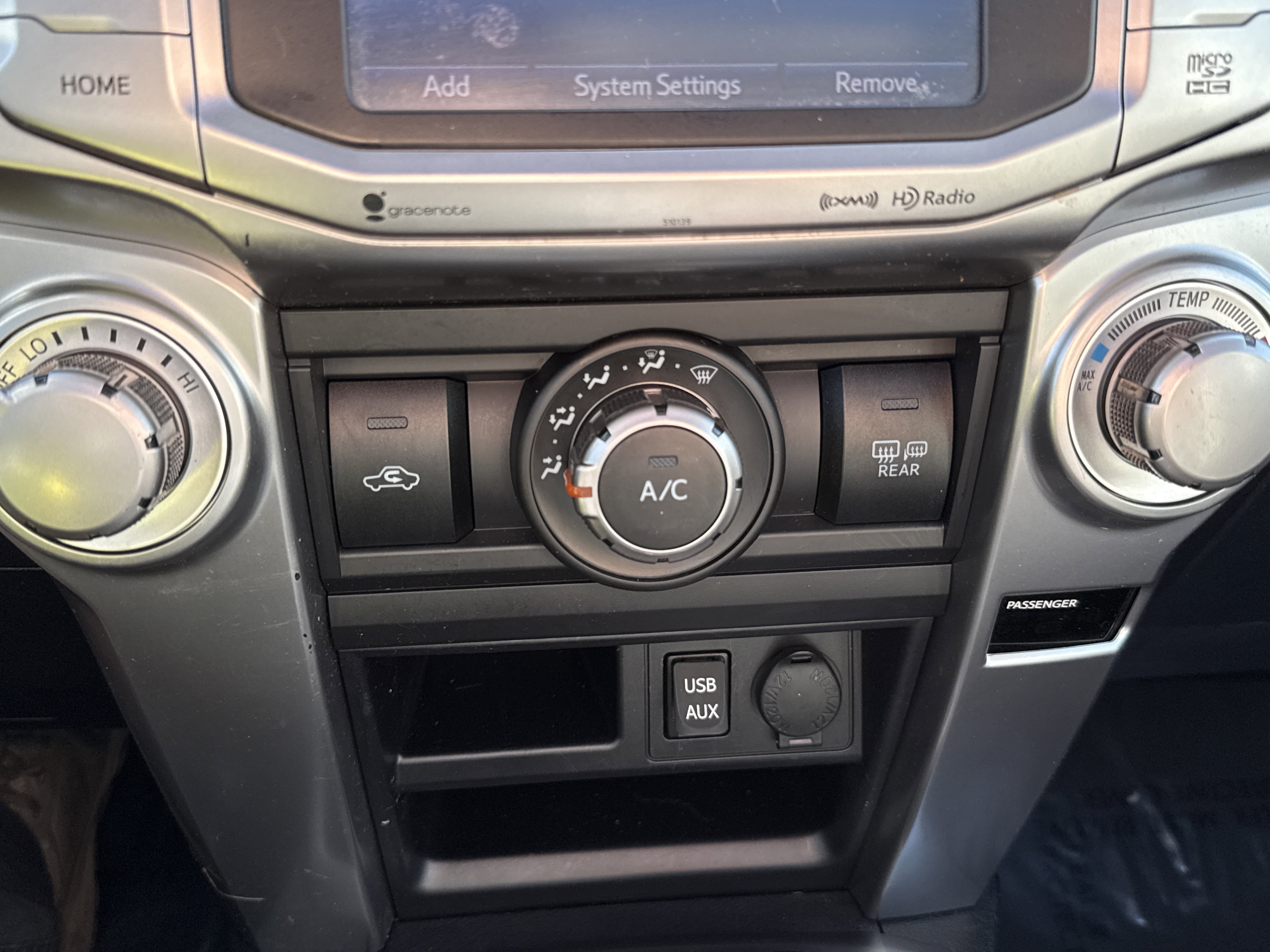 Used 2016 Toyota 4Runner SR5 image 22