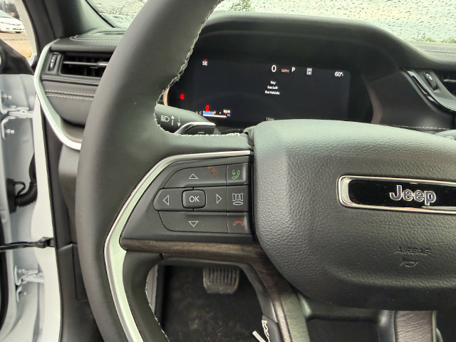 New 2026 Jeep Grand Cherokee Altitude AWD/4WD image 18