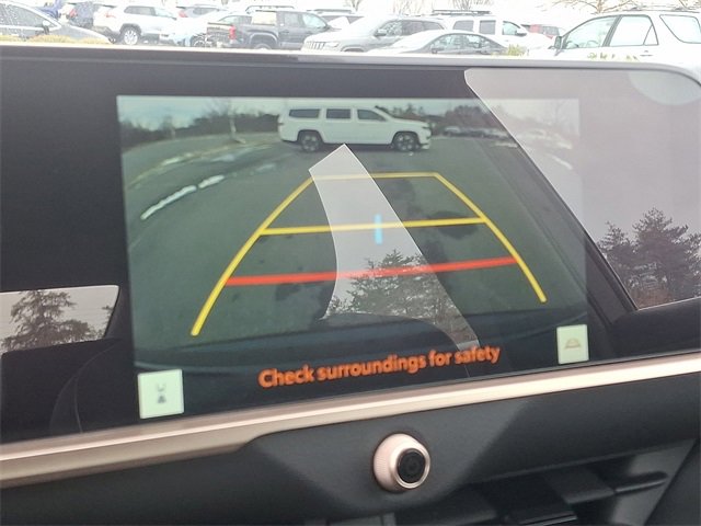 Used 2024 Toyota Crown XLE image 17