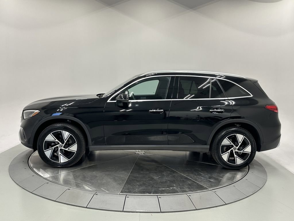 Certified 2024 Mercedes-Benz GLC 300 4MATIC image 4