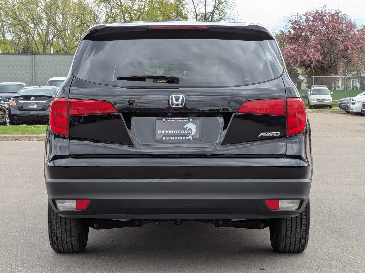 Used 2018 Honda Pilot EX-L image 11