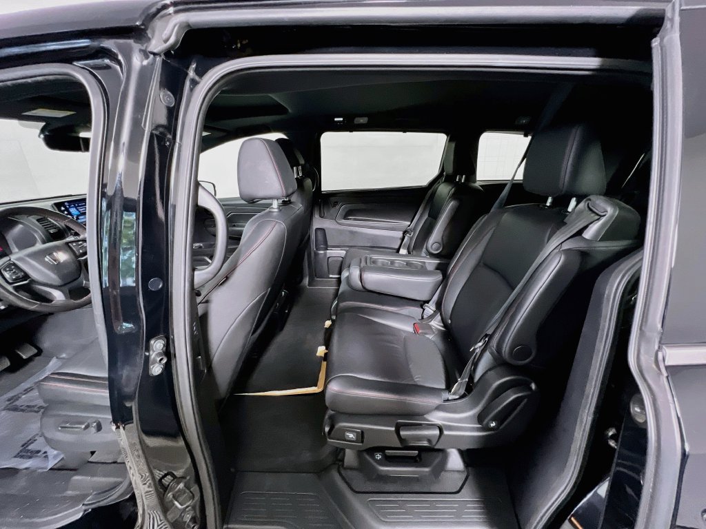 Used 2025 Honda Odyssey Sport-L image 26