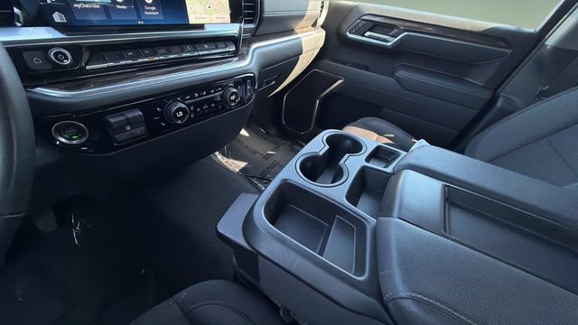 Used 2025 Chevrolet Silverado 1500 LT AWD/4WD image 14