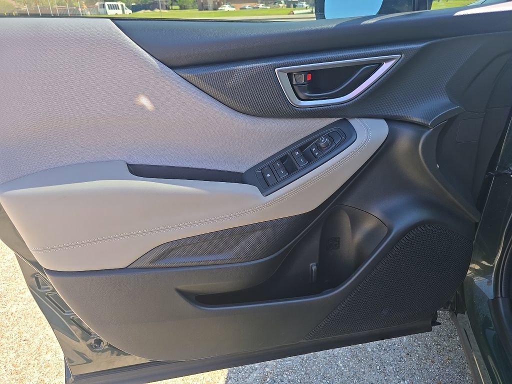 Used 2023 Subaru Forester image 37